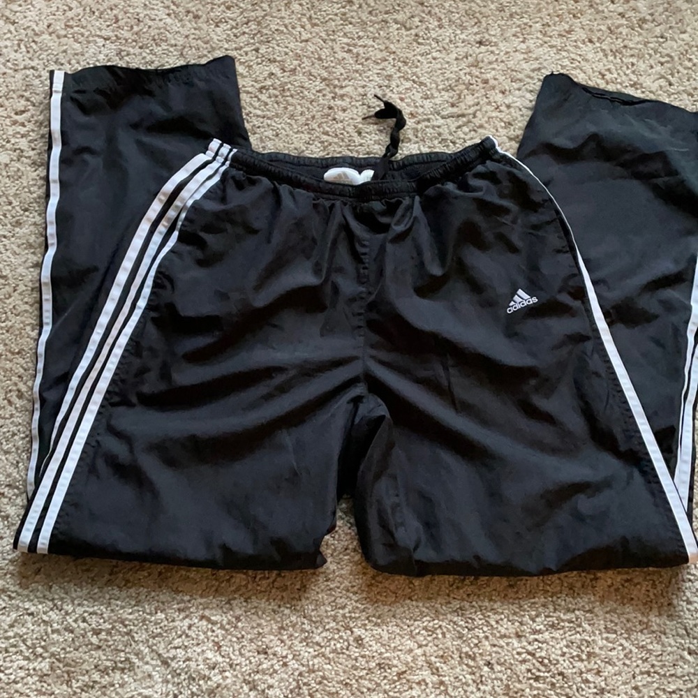 Ladies Adidas pants. Size large, color black.